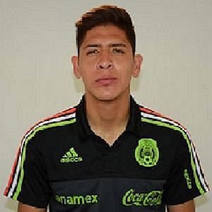 Edson Alvarez net worth