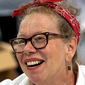 Lynda Barry net worth