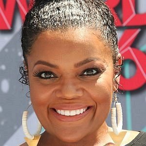 Yvette Nicole Brown net worth