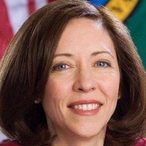 Maria Cantwell net worth