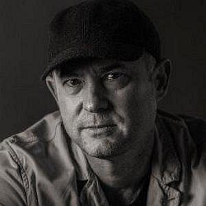 Dan Carlin net worth