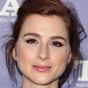 Aya Cash net worth