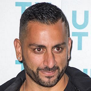 Yianni Charalambous net worth