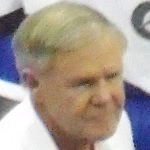 Denny Crum net worth