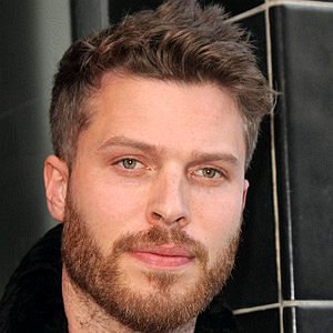 Rick Edwards Net Worth 2024: Money, Salary, Bio - CelebsMoney