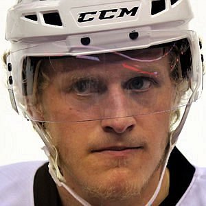 Jake Guentzel net worth