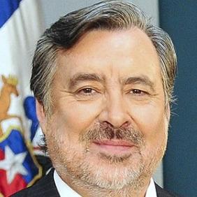 Alejandro Guillier net worth