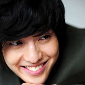 Kang Ha-neul net worth