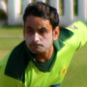 Mohammad Hafeez net worth