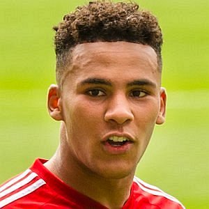 Jamaal Lascelles net worth