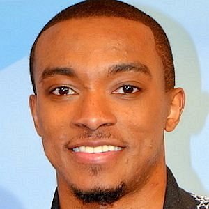 Jonathan McReynolds net worth