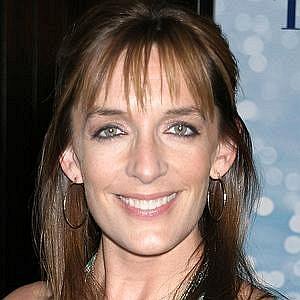 Julia Murney net worth