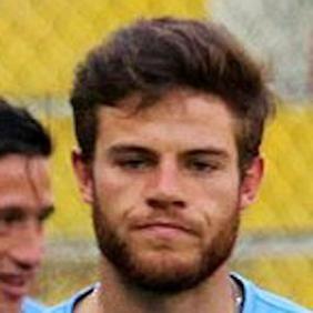 Nahitan Nández net worth