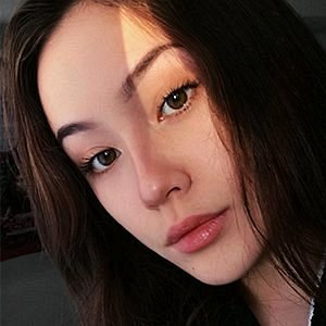 Jade-Anh Ngo net worth