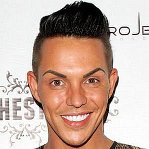 Bobby Norris net worth