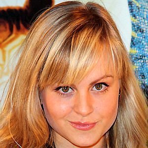 Tina O'Brien net worth