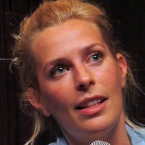 Sara Pascoe net worth