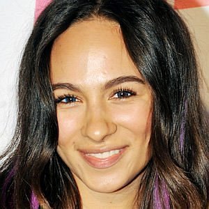 Aurora Perrineau net worth