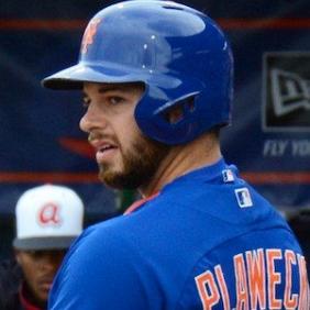 Kevin Plawecki net worth