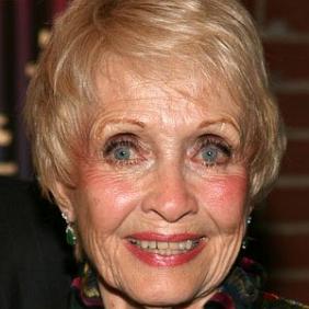 Jane Powell Net Worth 2024: Money, Salary, Bio - CelebsMoney