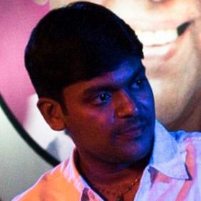 Vidhu Prathap net worth