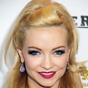 Mindy Robinson net worth