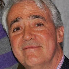 Scott Simon net worth