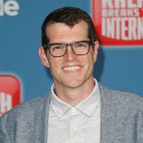 Timothy Simons net worth