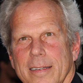 Steve Tisch net worth