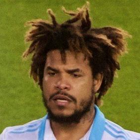 Román Torres net worth