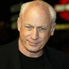 Joey Travolta net worth