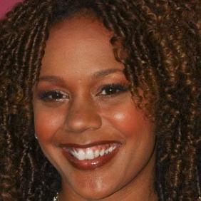 Rachel True net worth