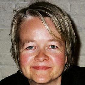 Sarah Waters net worth