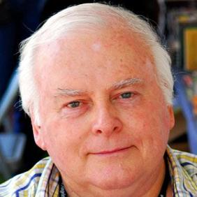 Stuart Woods net worth